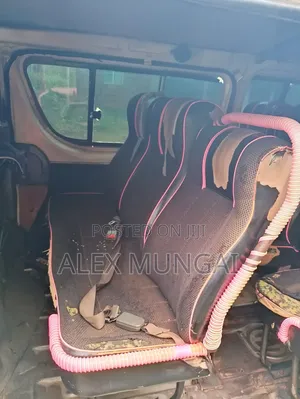 Toyota HiAce 2010 White