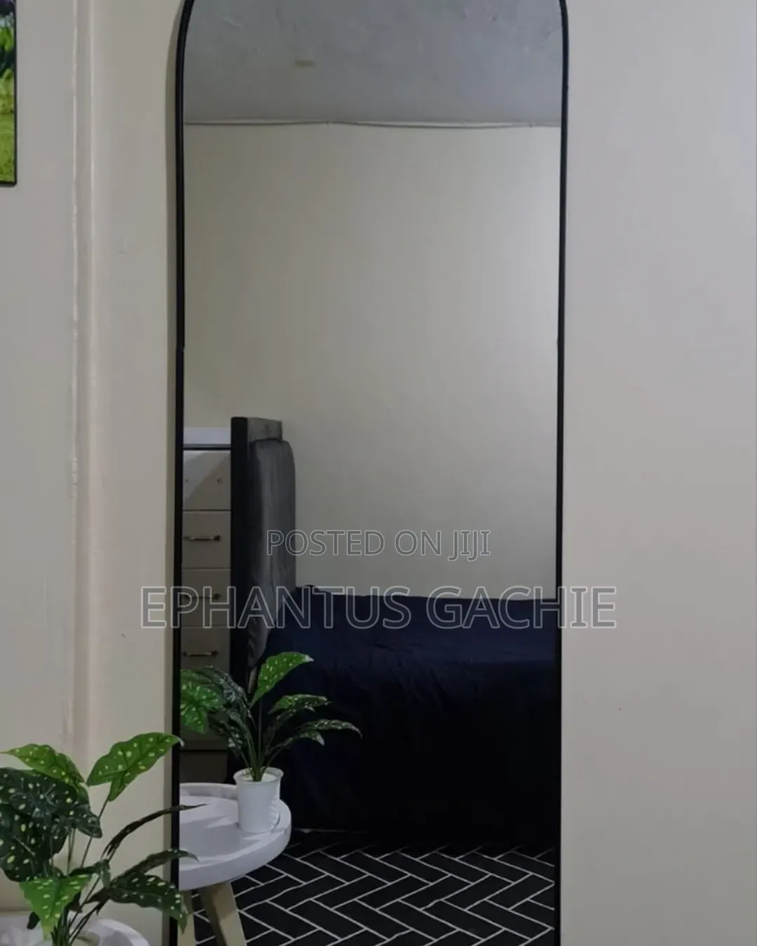 Mirror Decor