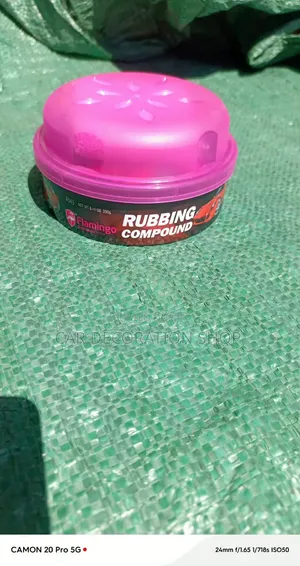 Car Paint Restoration and Scratch Remover Rubbing Compound