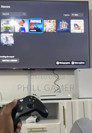 Xbox One S
