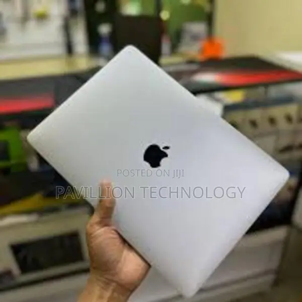 Laptop Apple MacBook Pro 32GB Intel Core i7 SSD 32GB