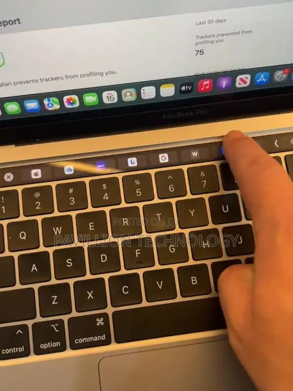 Laptop Apple MacBook Pro 32GB Intel Core i7 SSD 32GB