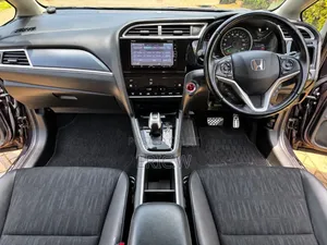 Honda Shuttle 2019 Purple