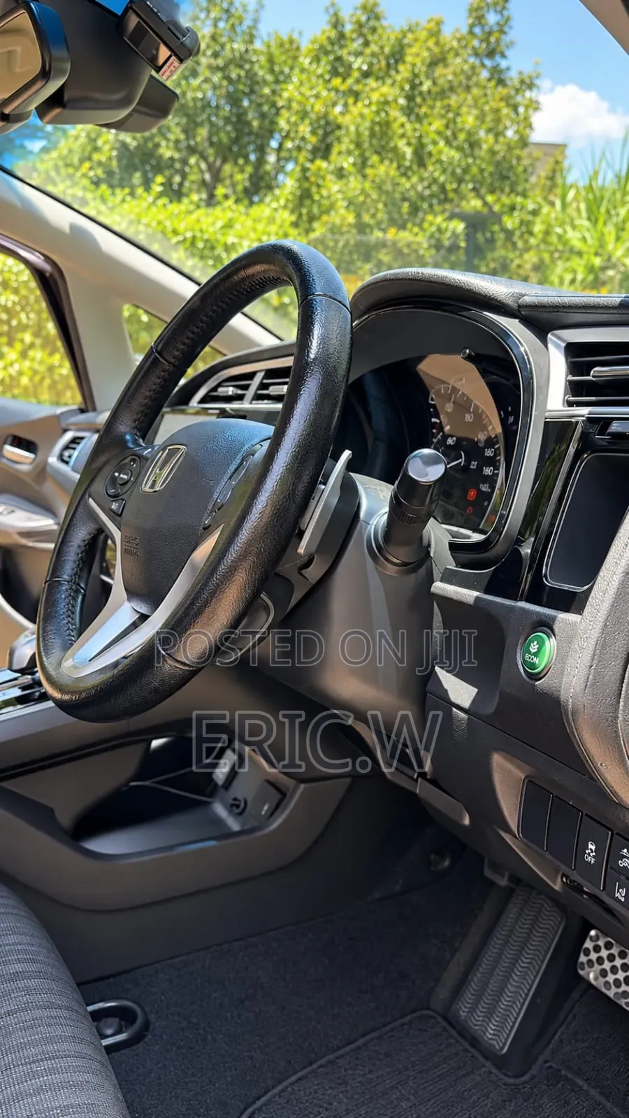 Honda Shuttle 2019 Purple