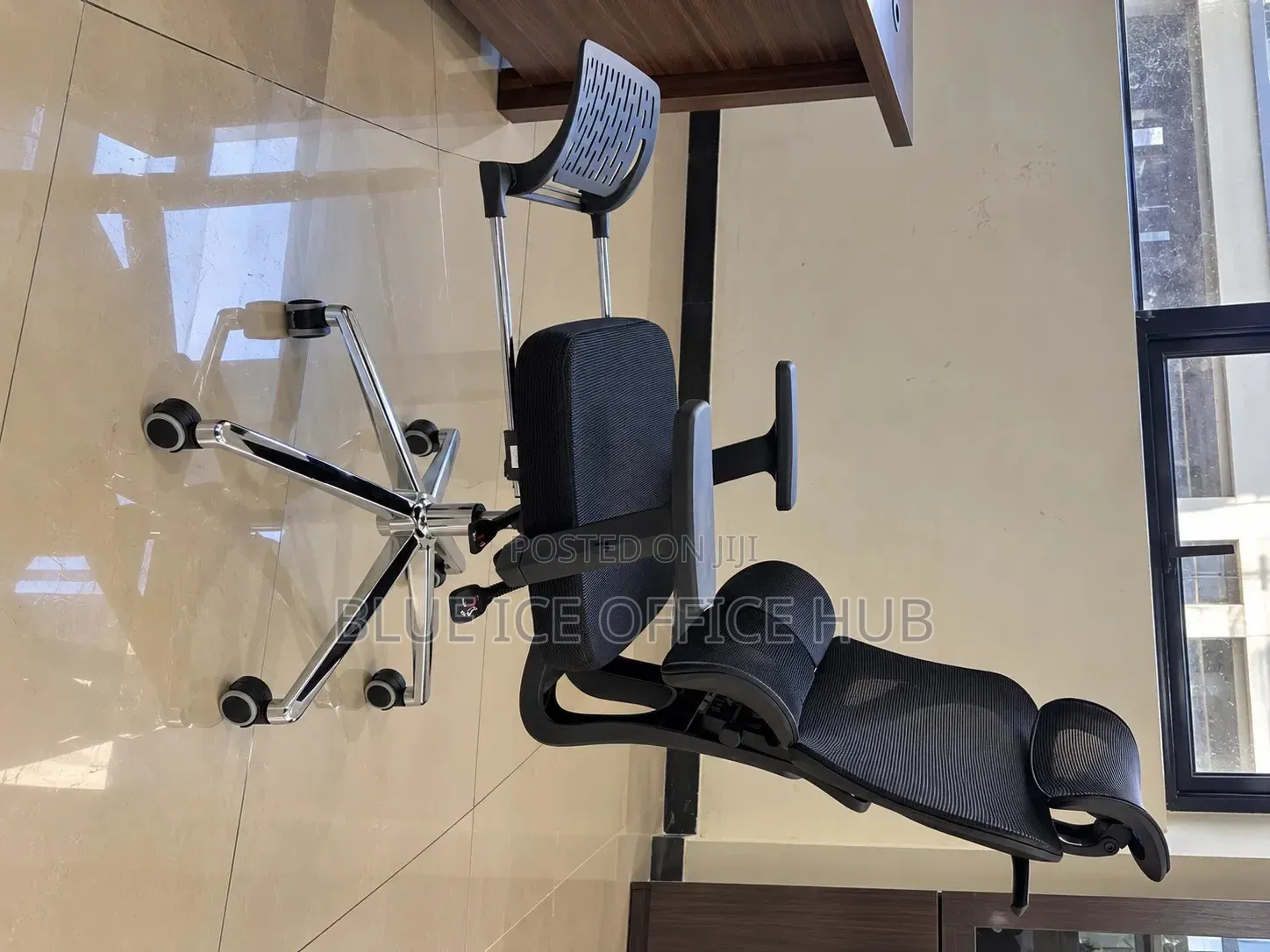 Ergonomic Executive Office Chair With Headrest & Footrest