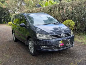 Volkswagen Sharan 2.0 TSI 2012 Blue