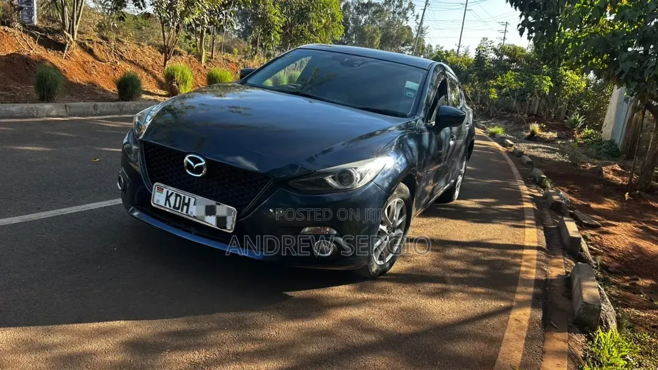 Mazda Axela 2015 Blue