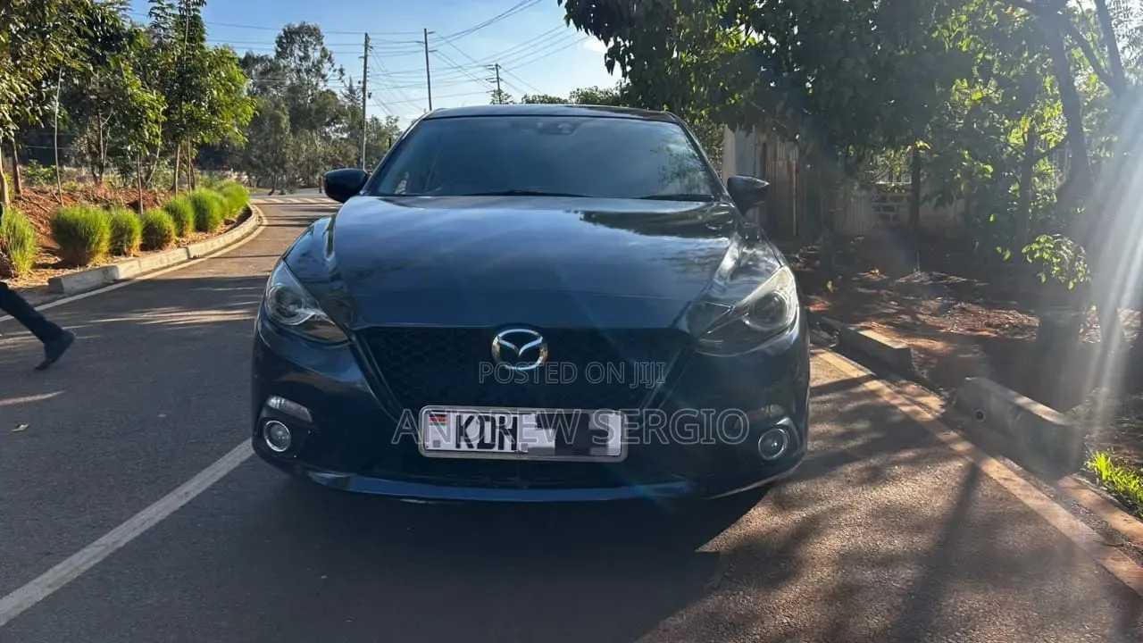 Mazda Axela 2015 Blue