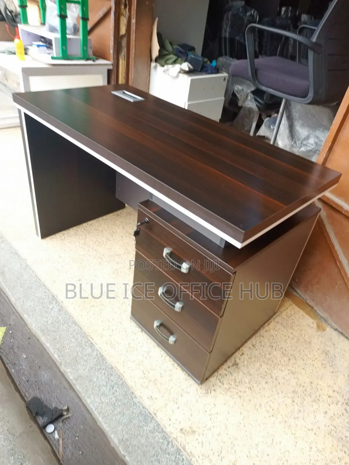 Executive Office Desk With 3 Drawer Pedestal & Cable Port.