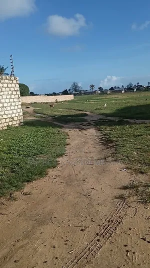 1 Acre Land Available for Sale