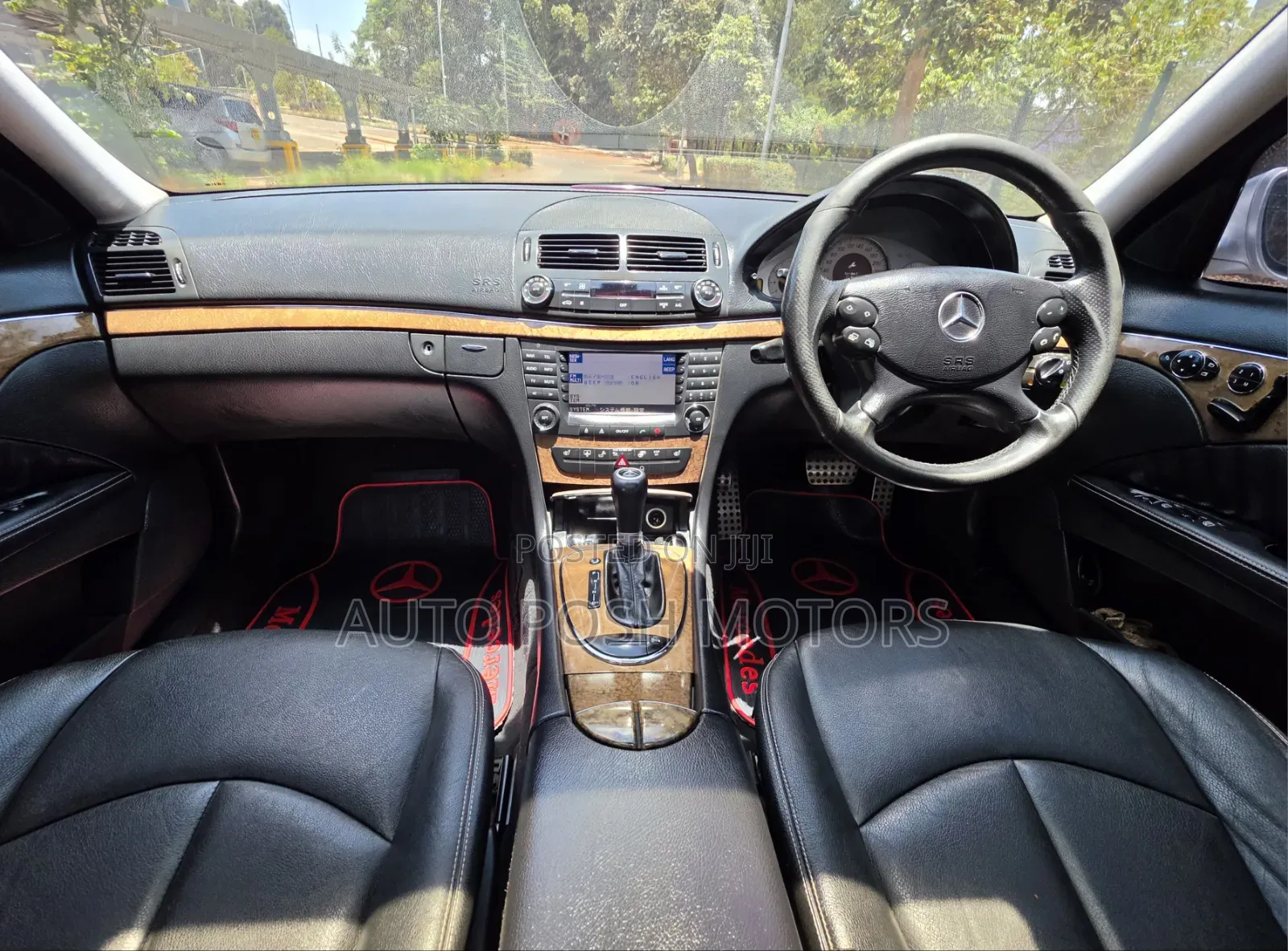 Mercedes-Benz E300 2008 Silver