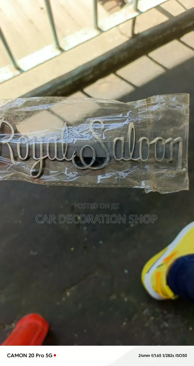 Chrome Royal Saloon Emblem Replacement Badge