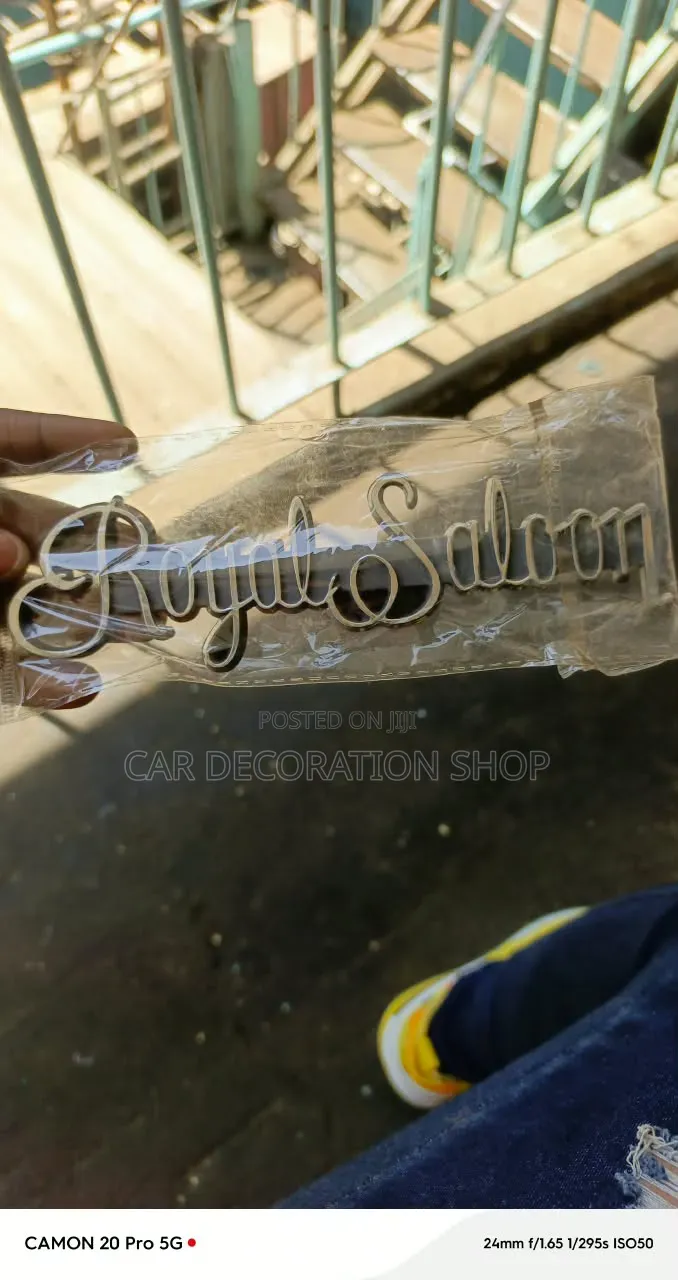 Chrome Royal Saloon Emblem Replacement Badge