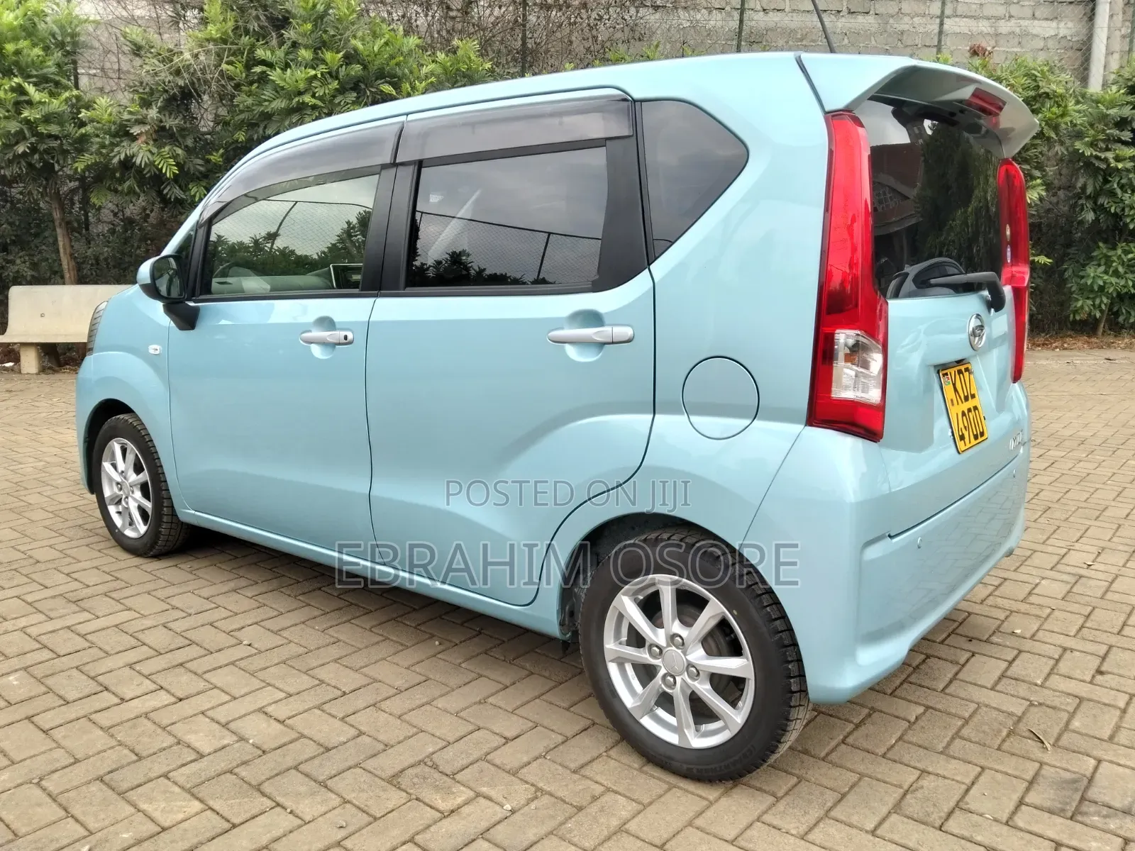 Daihatsu Move 2012 Blue