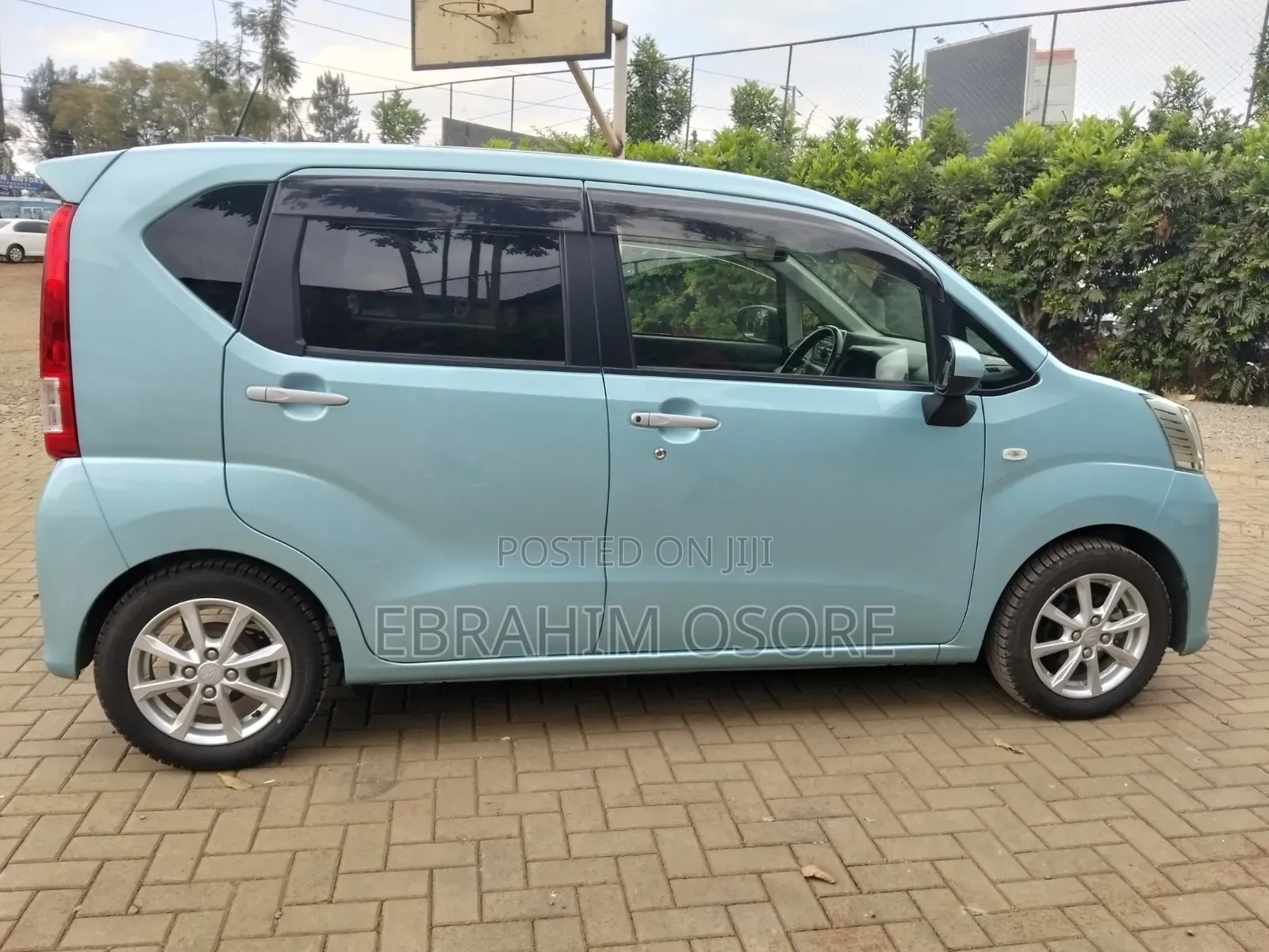 Daihatsu Move 2012 Blue