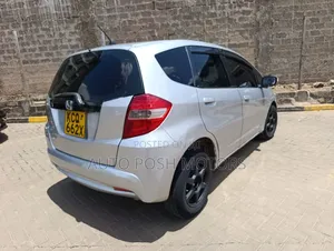 Honda Fit 2011 Silver