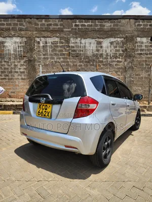 Honda Fit 2011 Silver
