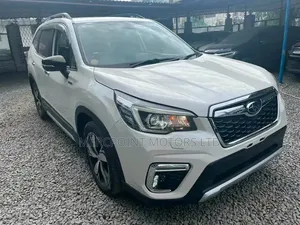 Subaru Forester Limited AWD 2020 White