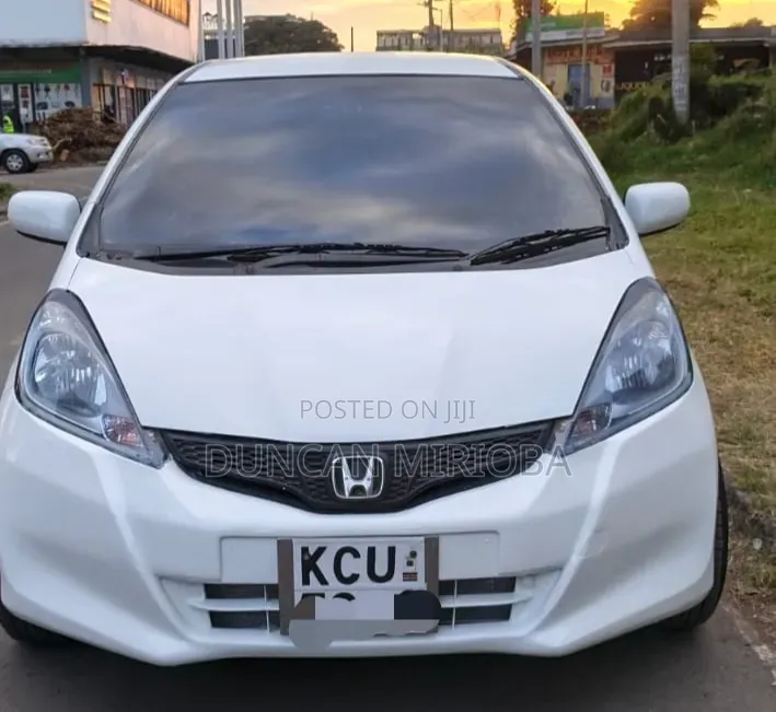 Honda Fit 2012 White