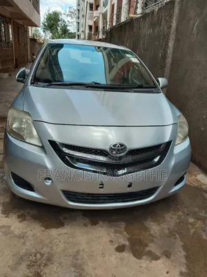 Toyota Belta 2007 Silver