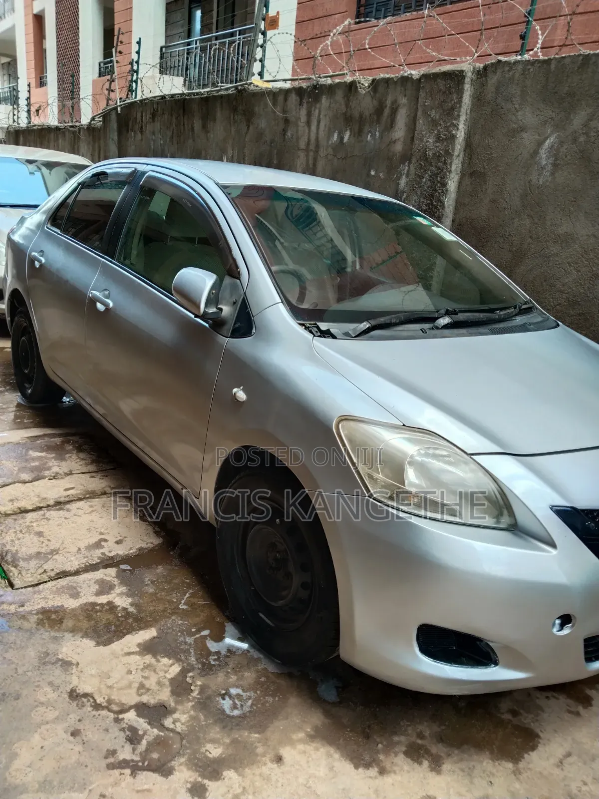 Toyota Belta 2007 Silver