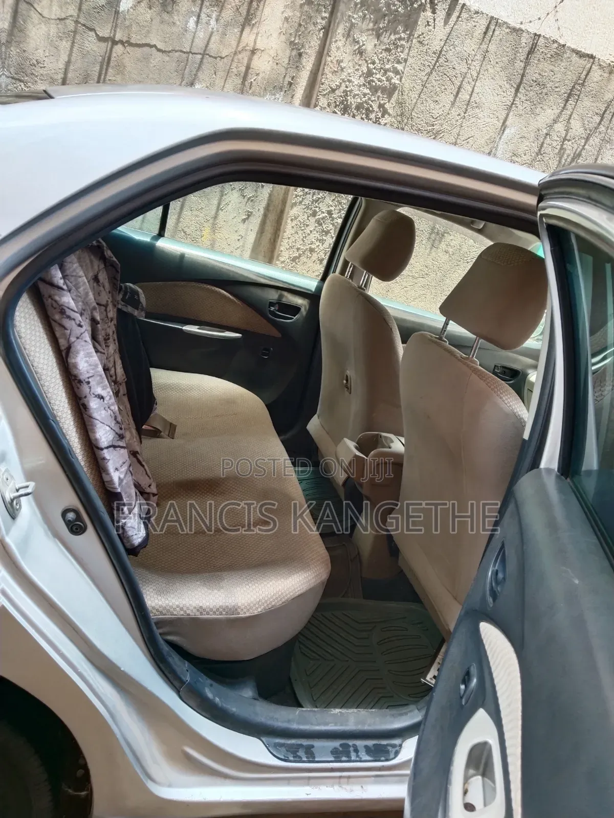 Toyota Belta 2007 Silver