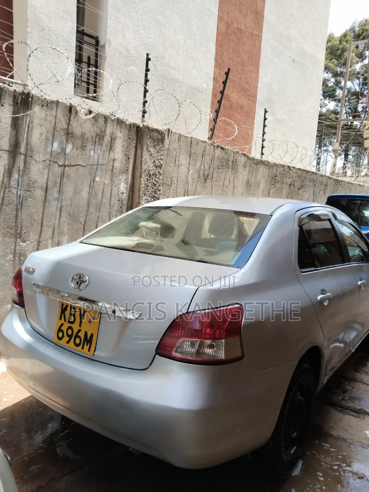 Toyota Belta 2007 Silver