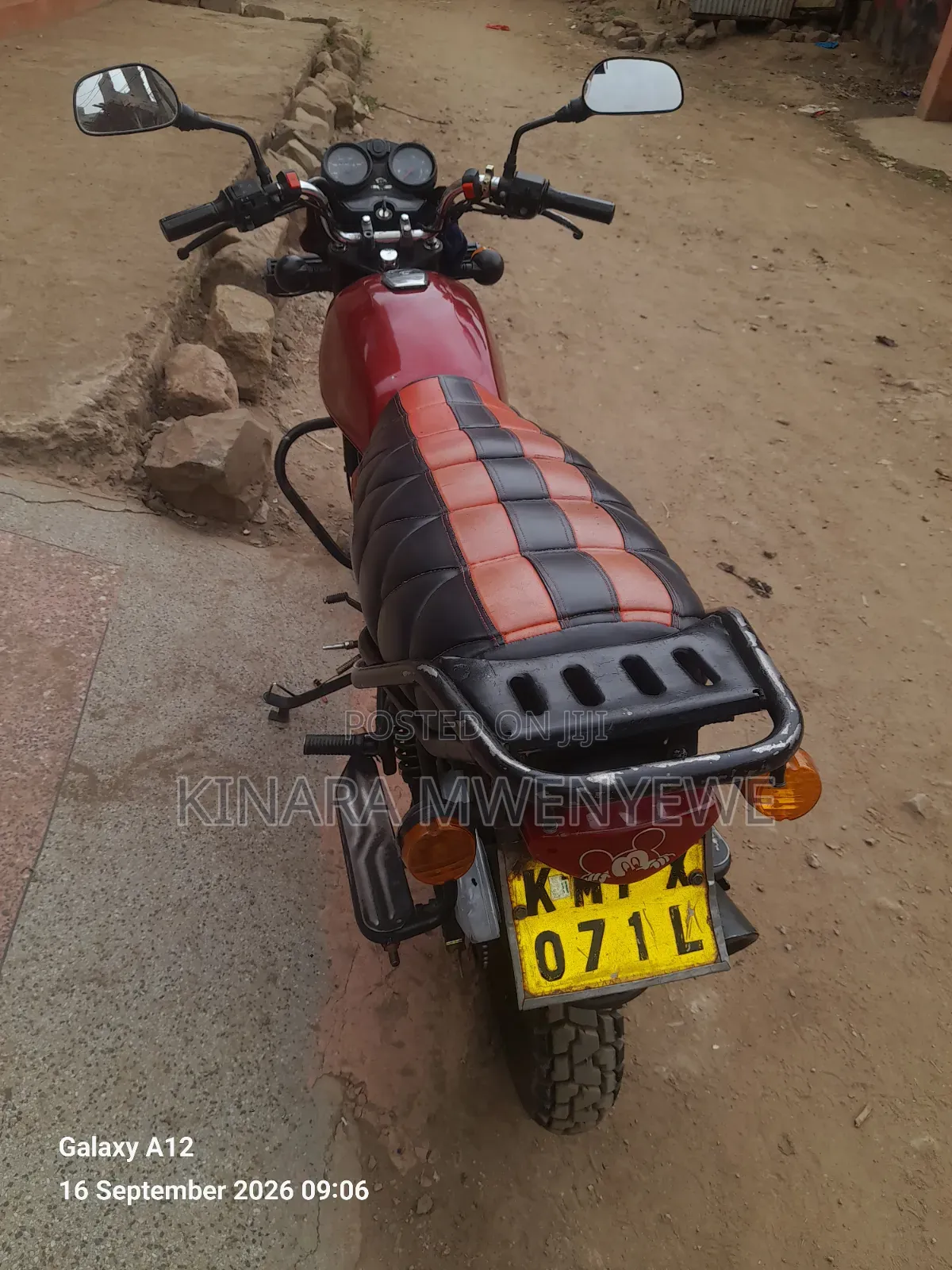 Bajaj Boxer 150 UG 2021 Red