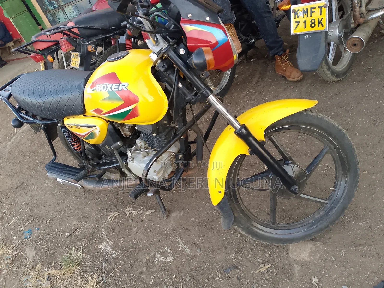 Bajaj Boxer 125 2025 Red