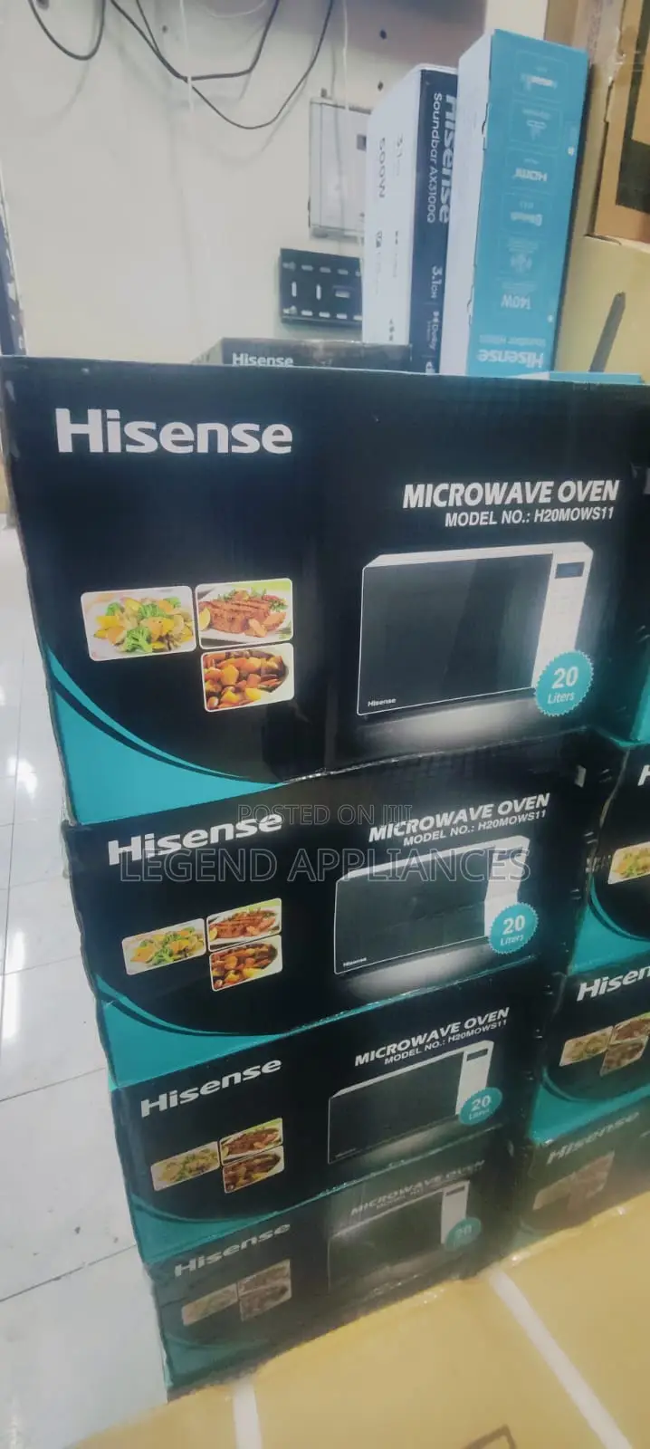 Hisense Digital Microwave 20L White