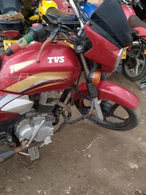 TVS HLX Plus ES 2025 Red