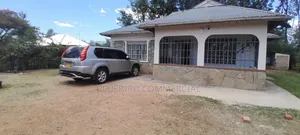 3bdrm Bungalow in Kolwa East for sale