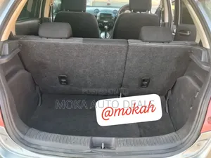 Mazda Demio 2011 Silver