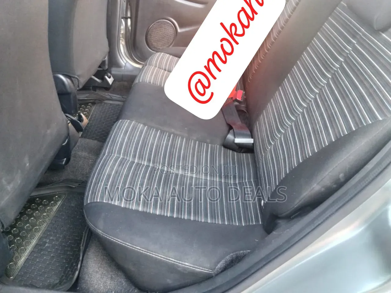 Mazda Demio 2011 Silver