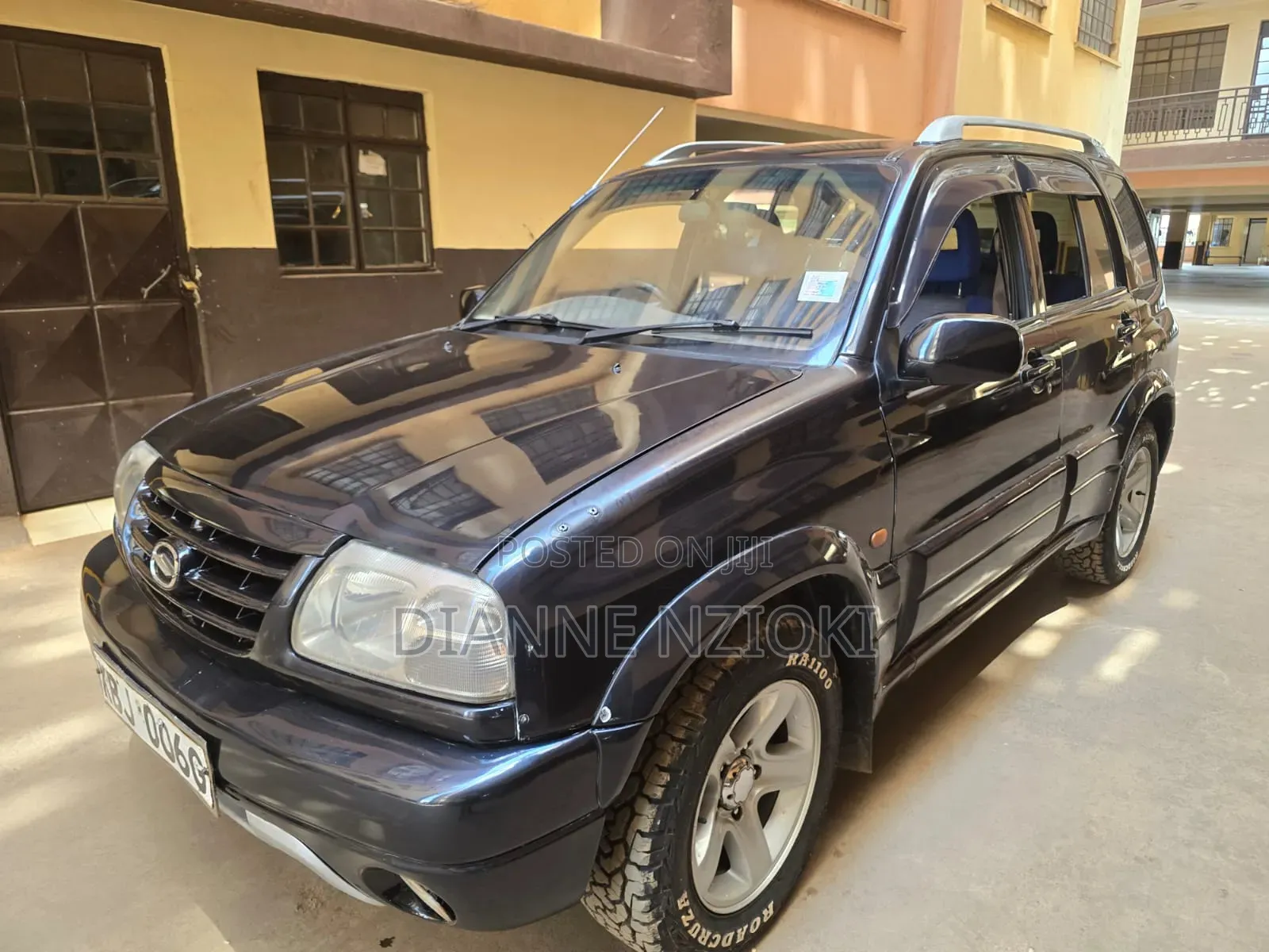 Suzuki Escudo 2002 Black