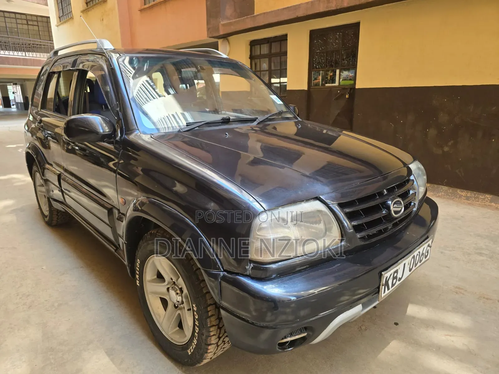 Suzuki Escudo 2002 Black