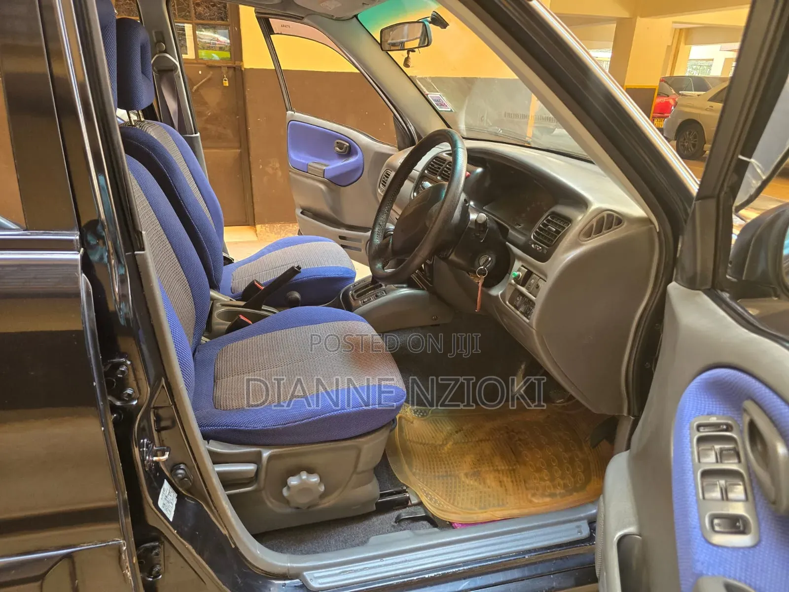 Suzuki Escudo 2002 Black