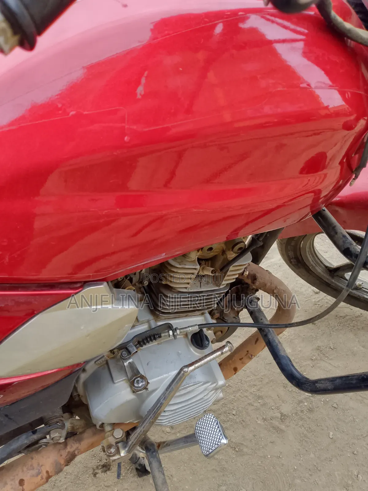 TVS HLX Plus ES 2021 Red
