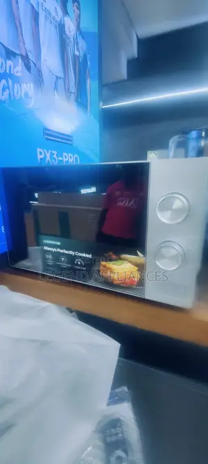 Hisense 20L Solo Microwave H20MOMS10 With Defrost Mode
