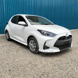 Toyota Yaris 2020 White