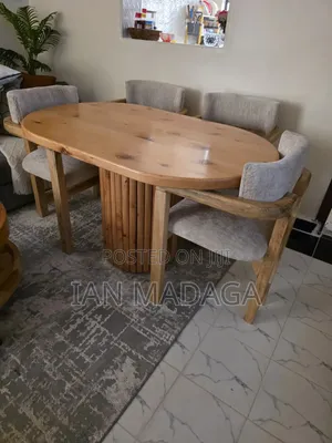 Modern Oval Hardwood 4-Seater Dining Set (1 Month Old )