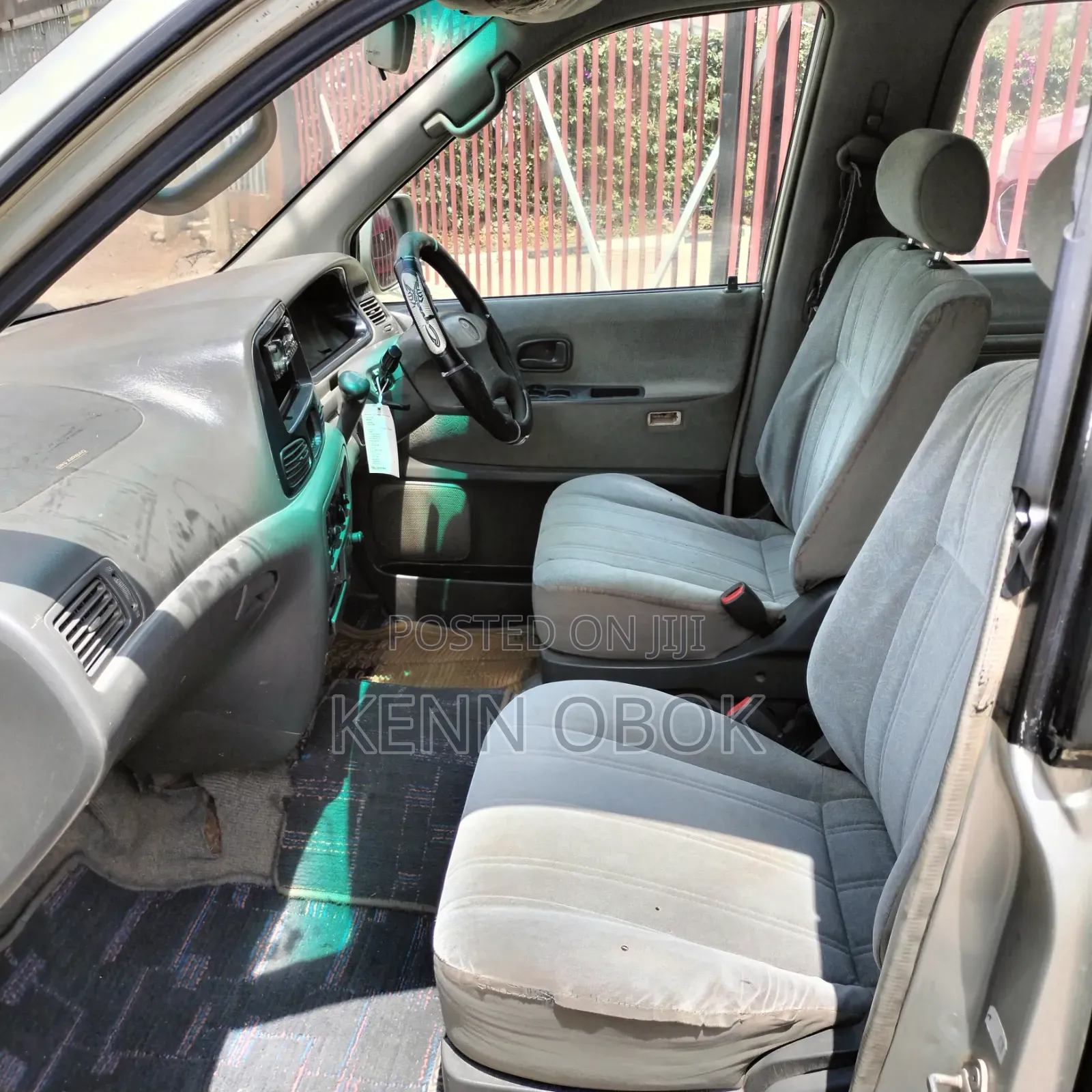 Toyota TownAce Noah 2001 Silver