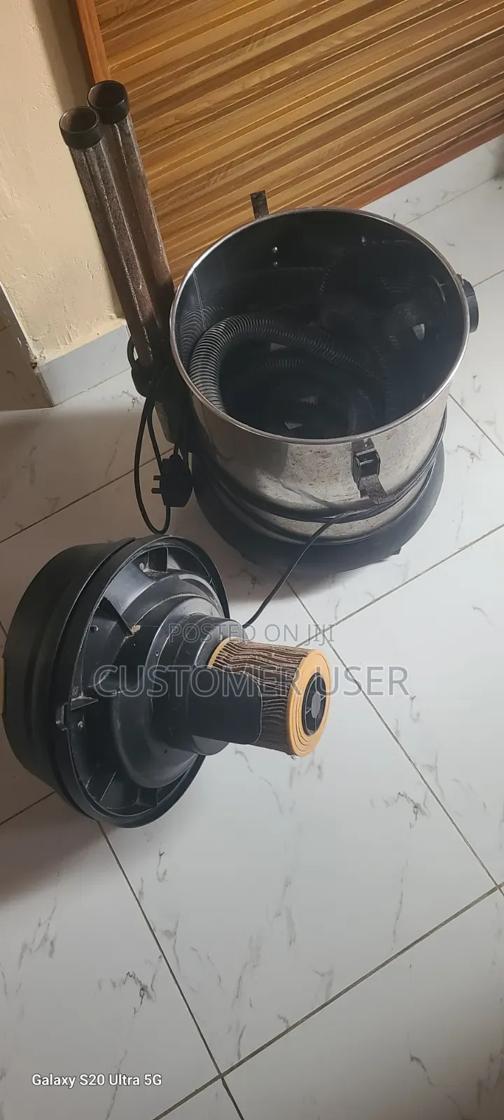 Wet and Dry Vacuum Cleaner