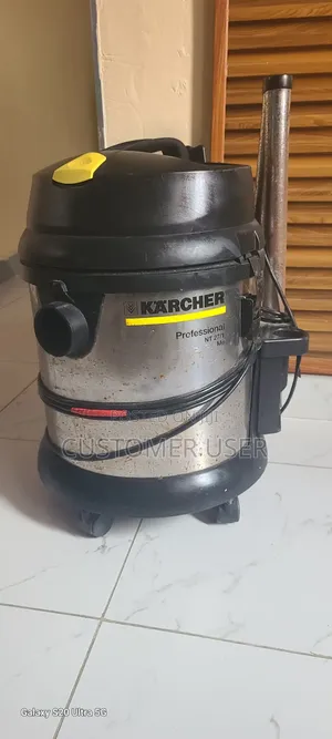Wet and Dry Vacuum Cleaner