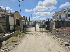 50x100 Plot Within a Devt Court on Sale