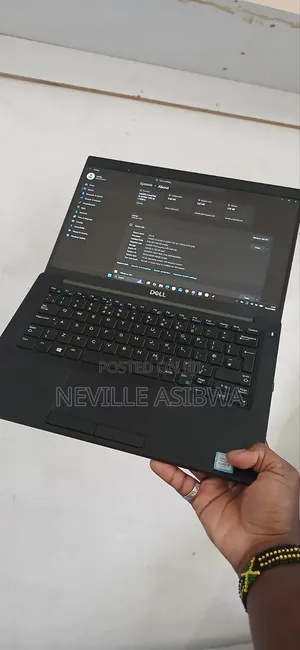 Laptop Dell Latitude 7390 8GB Intel Core i5 SSD 256GB
