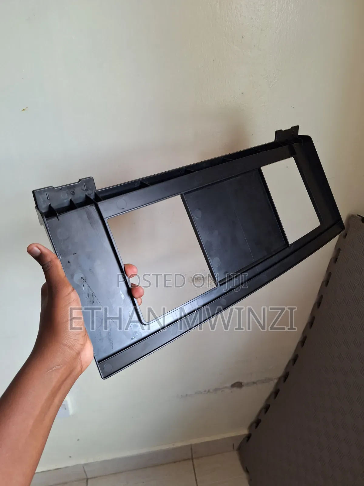 Keyboard Piece Holder
