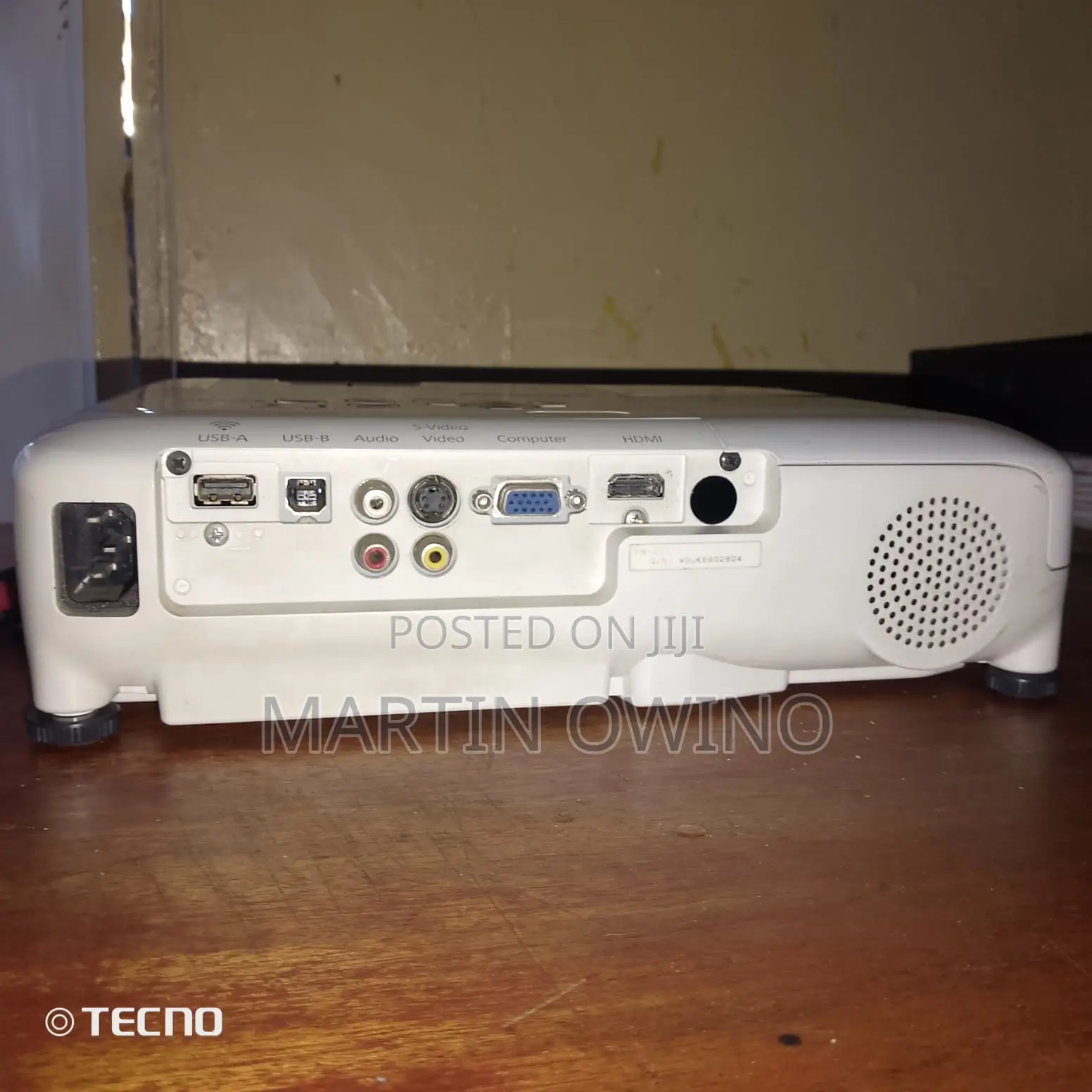Epson Eb-E12 Xga 3lcd