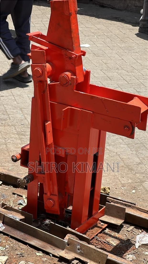 Best Heavy Duty Interlocking Machine - thumbnail 3