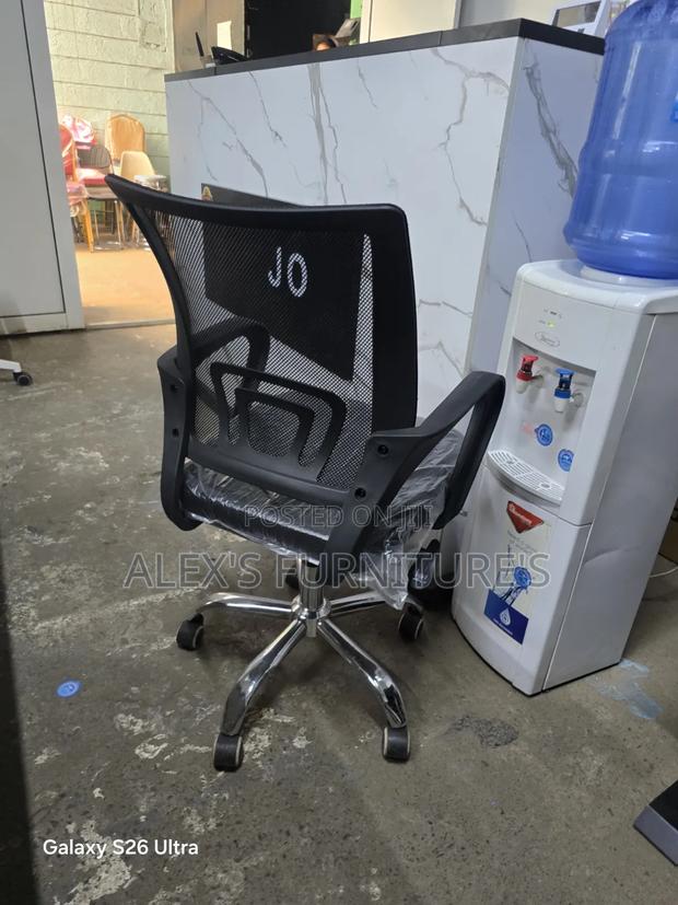 Google Technology Modern Office Chairs - main view